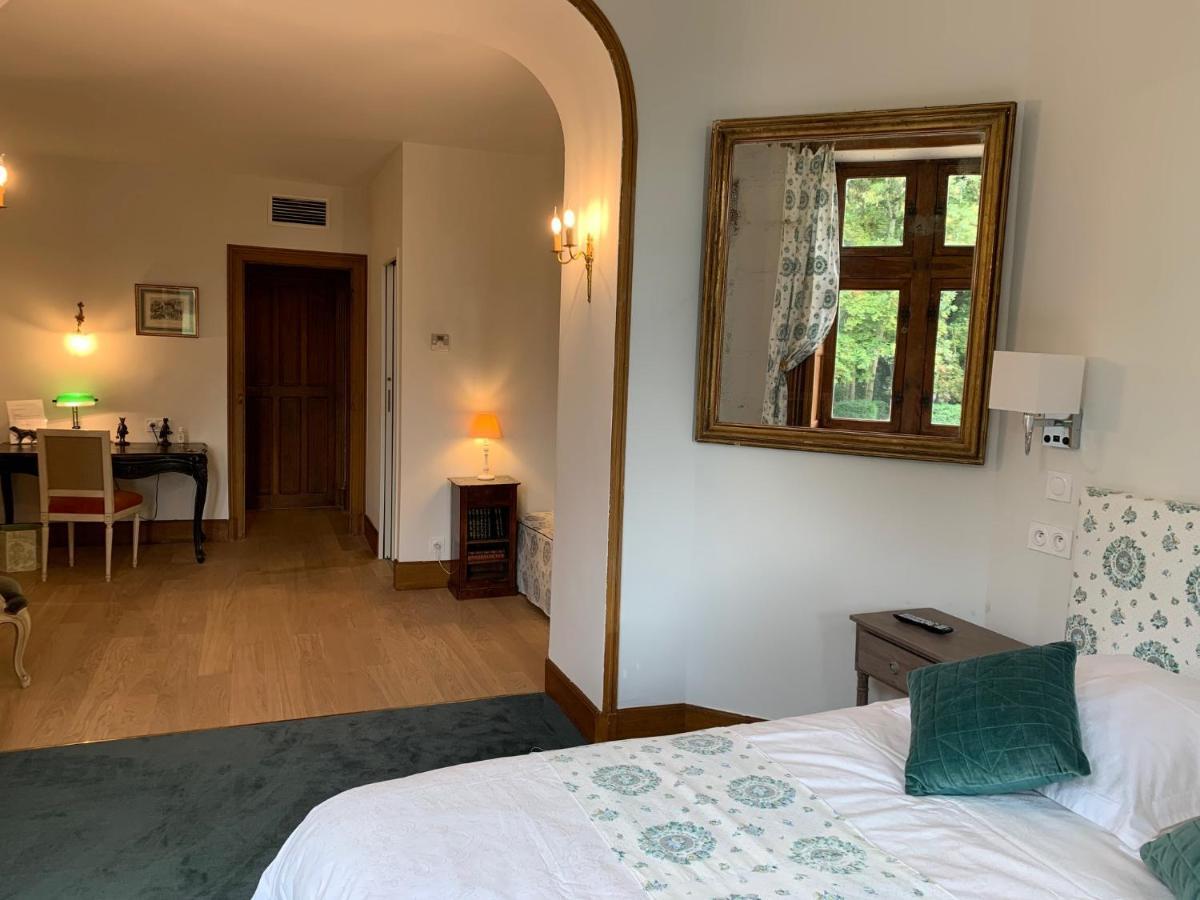 L'Abeaupiniere Bed & Breakfast Reboursin Oda fotoğraf