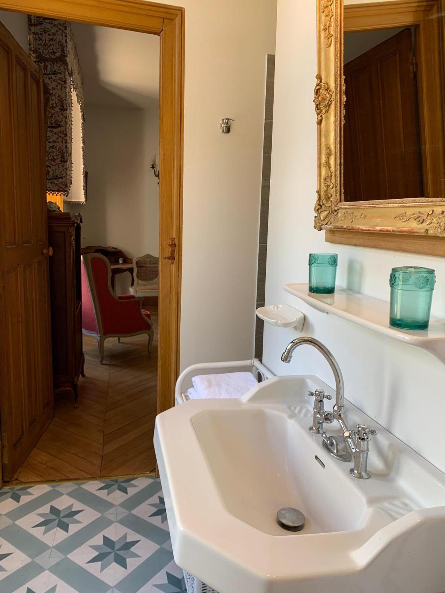 L'Abeaupiniere Bed & Breakfast Reboursin Oda fotoğraf