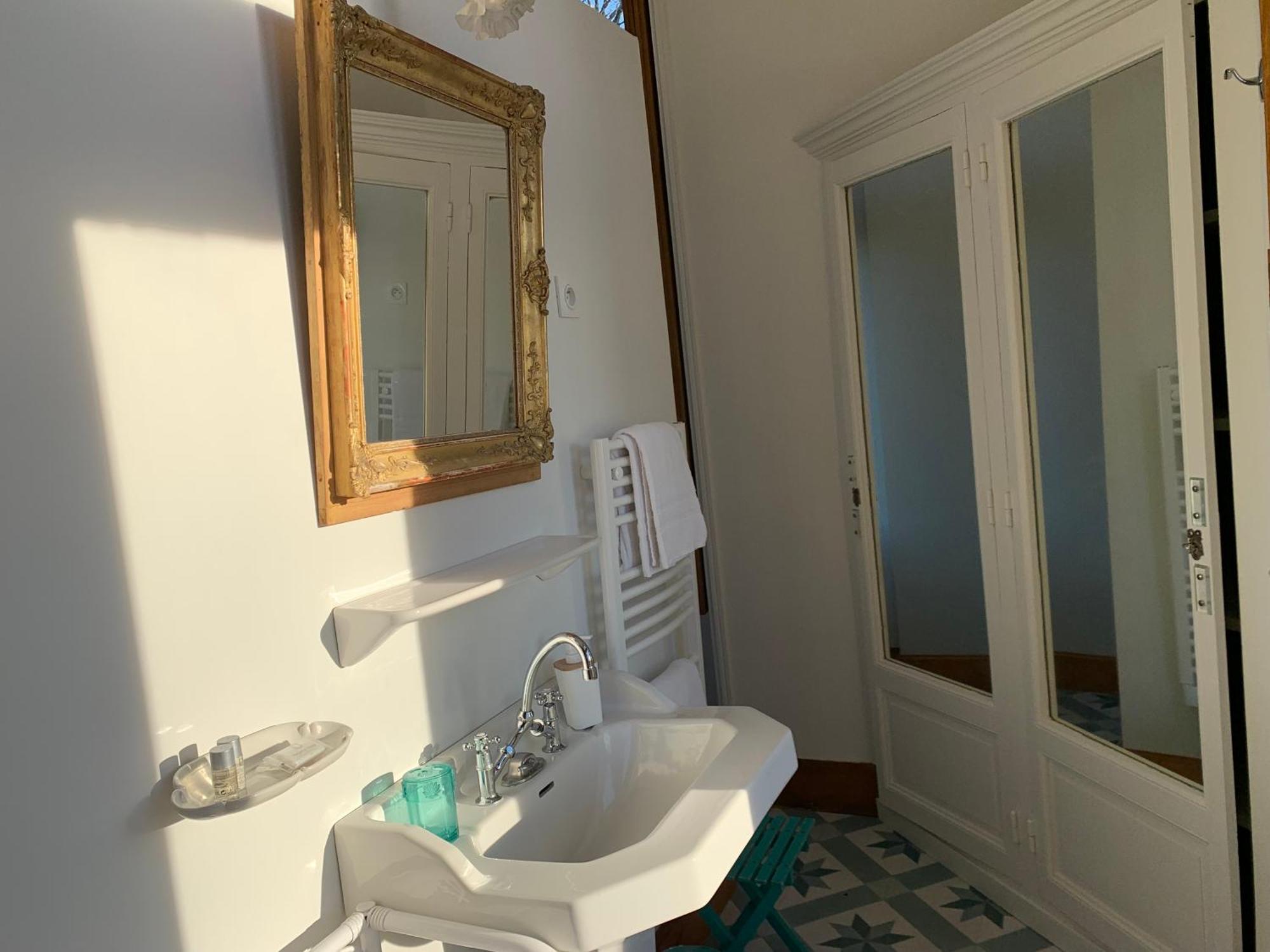 L'Abeaupiniere Bed & Breakfast Reboursin Oda fotoğraf
